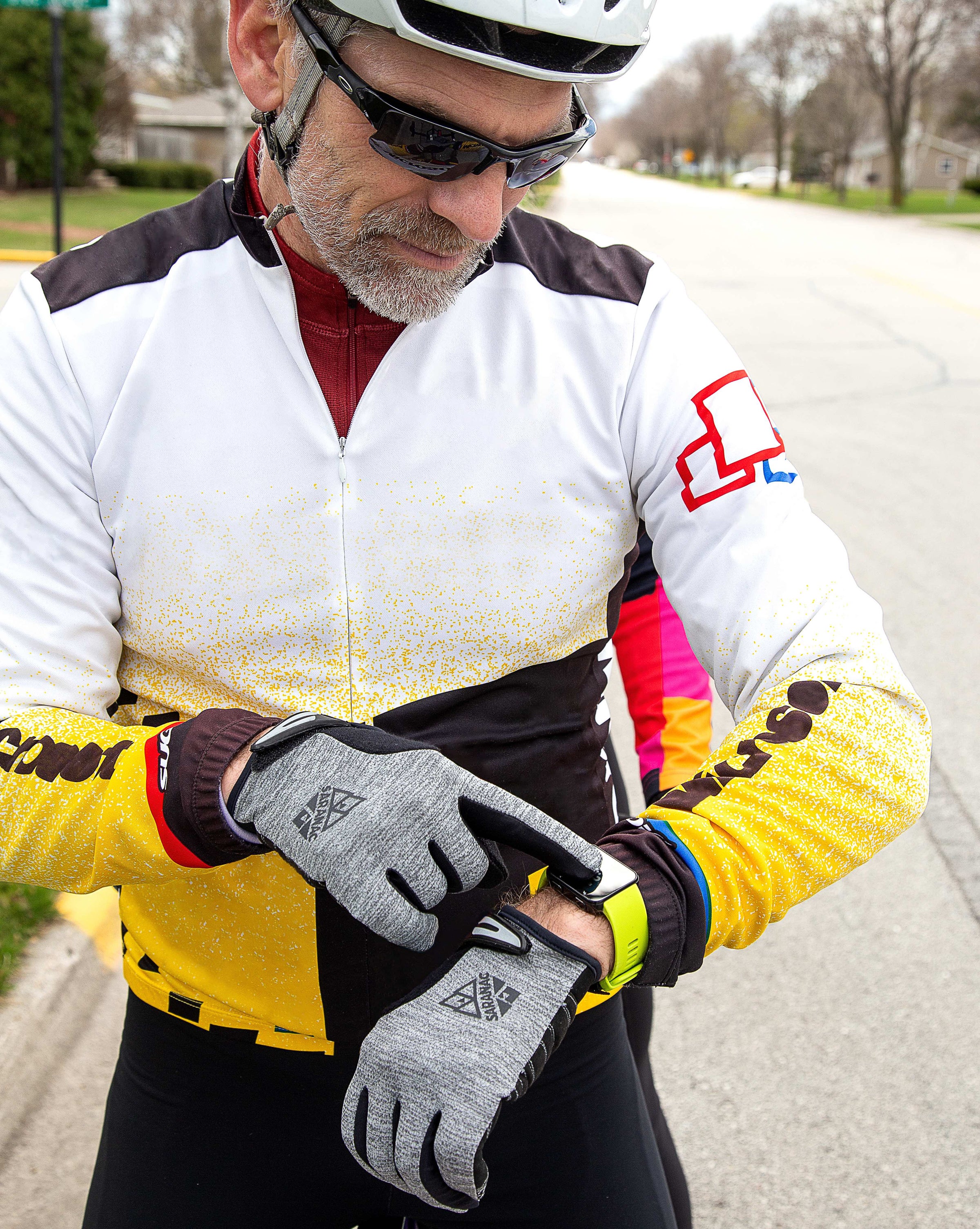 Saranac weight top lifting gloves